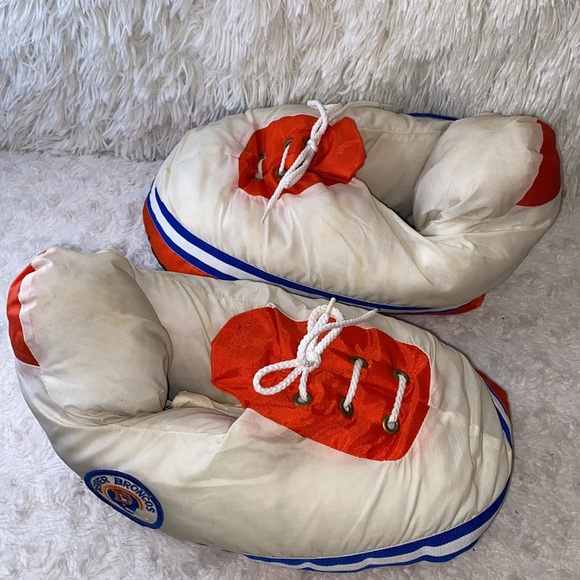 Vintage-Men Broncos slippers - Picture 2 of 6